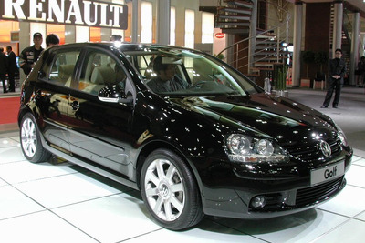 【東京ショー2003速報】VW『ゴルフV』、日本導入は2004年夏か 画像