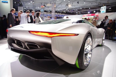 ジャガーのHVスーパーカー、C-X75市販へ…価格は約1億円 画像