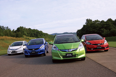 登録車販売ランキング、フィット が3か月連続トップ…5月車名別 画像