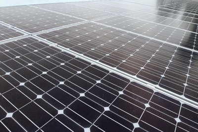 トヨタ、英工場に大規模太陽光発電を導入 画像