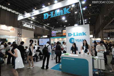 【Interop Tokyo 11】節電スイッチやWi-Fiクラウドが注目…D-Link 画像