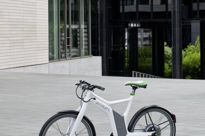 【フランクフルトモーターショー11】スマートの電動アシスト自転車、市販へ 画像