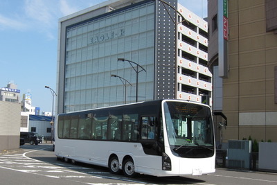 慶應電動バスが公道試乗会を実施 画像