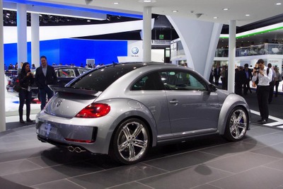 【フランクフルトモーターショー11】VW ザ・ビートル にRコンセプト 画像