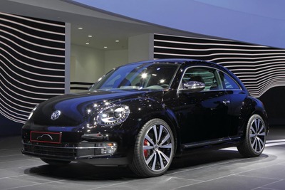【フランクフルトモーターショー11】VW ビートル がギターアンプに!? フェンダーとコラボ 画像