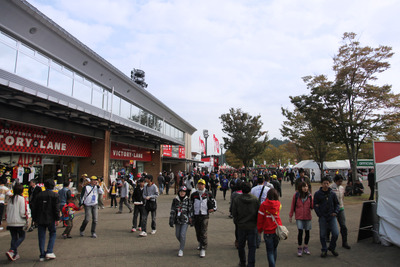 【MotoGP日本GP】二輪ファンなら会場に足を運ぶべし！ 画像