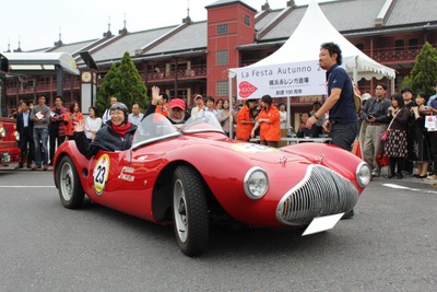 La Festa Autunno 2011、1200kmを走ったクラシックカーがゴール 画像