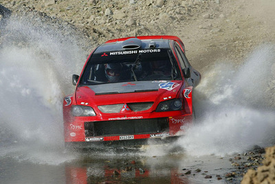 【三菱WRC】「ランサーWRC04」はさらに速くなる 画像