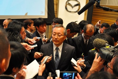 マツダ、通期純利益は190億円の赤字に 画像