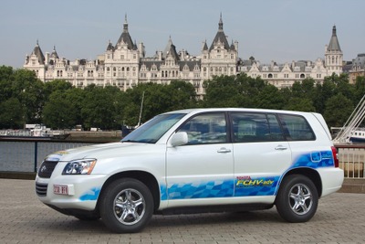 トヨタ、燃料電池車を2015年までに市販か…欧州副社長発言 画像