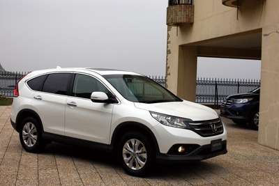 ホンダ CR-V 新型発表…価格を抑えた2.0リットルを設定 画像