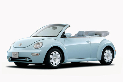 VW『ニュービートルカブリオレ』に新グレード…35万円引き下げ 画像