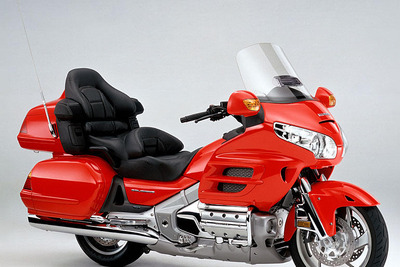 ホンダ『ゴールドウイング』に仕様追加…50万円安い 画像