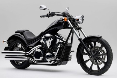 ホンダ、大型クルーザー VT1300 シリーズのカラーリングを変更 画像