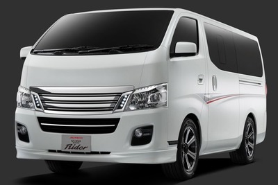 【東京オートサロン12】日産 NV350キャラバンライダー など展示 画像