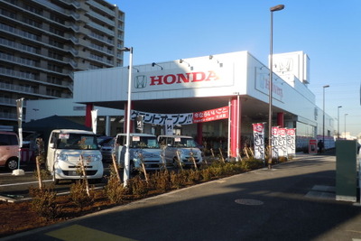 ホンダ峯川常務「都市部での能力拡大を図る」…大型店舗の設置急ぐ 画像