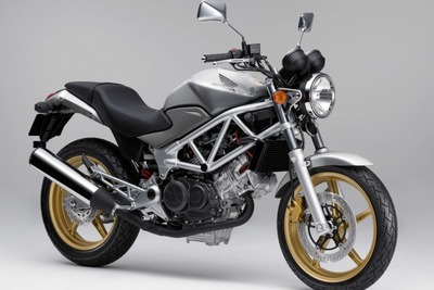 ホンダ VTR のカラーリングを変更 画像