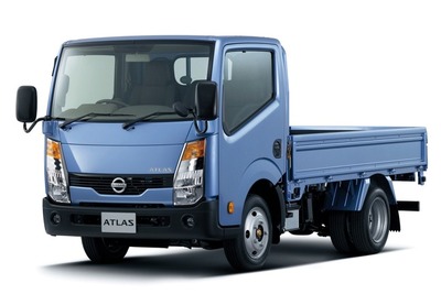 日産 アトラスF24 に2.0リットルディーゼル…ポスト新長期規制に対応、燃費も改善 画像
