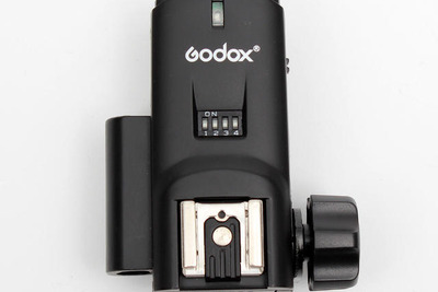 ［デジカメ］シャッター100m、ストロボも30m 画像