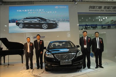 【北京モーターショー12】力帆汽車、最上級セダンの 720 発表…海外輸出も計画 画像