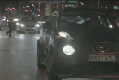 日産ジューク-R、夜のドバイに出現…初の公道走行 [動画] 画像