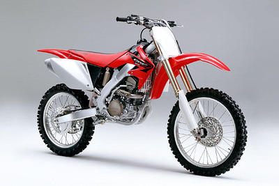 モトクロス競技専用車、ホンダCRFシリーズの2005年モデル 画像