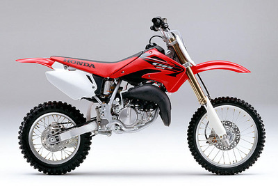モトクロス競技専用車、ホンダCR85シリーズの2005年モデル 画像