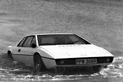 一番人気はボンドカー…テレビや映画のクルマ 画像