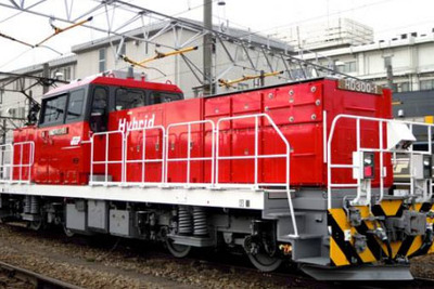 JR貨物、ハイブリッド方式ディーゼル機関車がローレル賞 画像