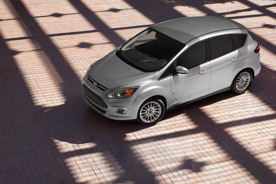フォードの新型ハイブリッド、C-MAX…「燃費はプリウスαより上」 画像