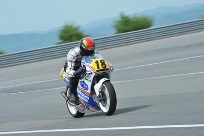 【ホンダコレクション】最後のロスマンズカラーNSR250('93)写真蔵 画像