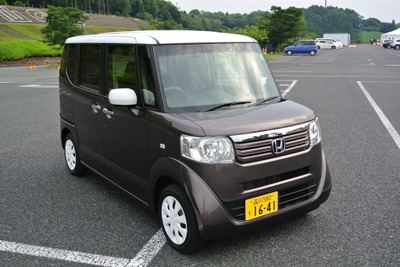 【ホンダ N BOX+ 発売】ツートンカラーの受注は35%…納車3か月待ち 画像
