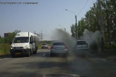 ロシアの交通トラブル…とんだ復讐劇［動画］ 画像