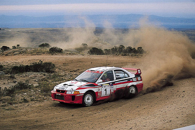 【三菱WRCヒストリー】初のマニュファクチャラーズタイトル 画像