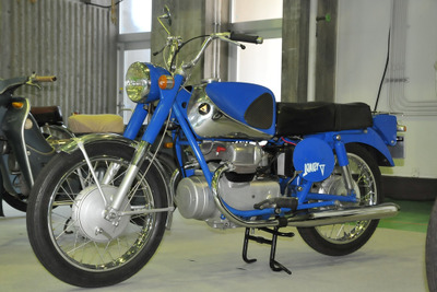 【昭和30年代モーターサイクル】縦置Vツイン…ライラック LS-38 ランサーマークV（1959）［写真蔵］ 画像