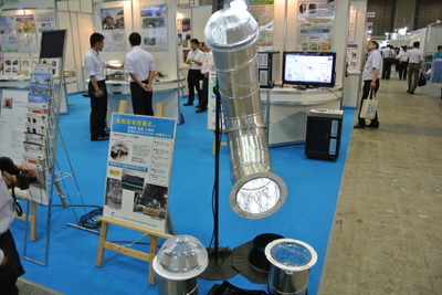 【EVEX 12】スマートプロジェクトコーナーに超ローテク照明システム 画像