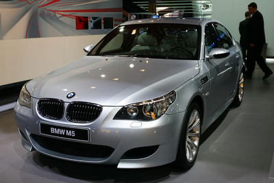 BMW M5新型の予約注文受付…F1技術を採用 画像