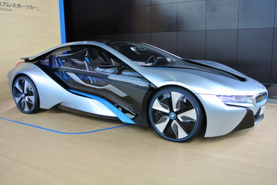 BMW i CFRP採用「量産効果でコストダウン」 画像