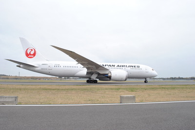 JAL、燃油サーチャージを3期ぶりの引き上げへ…欧州・北米は5000円増 画像