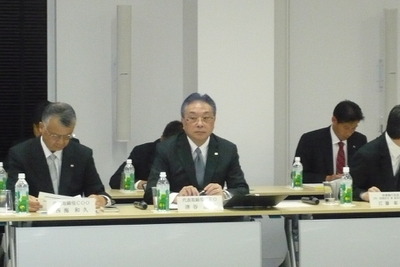 ブリヂストン津谷CEO「事業拡大に向け企業の買収も排除しない」 画像