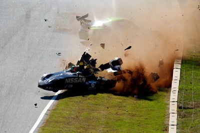 日産 デルタウイング、横転クラッシュから復活…レース本戦へ 画像