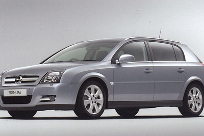 オペル シグナムの2005年モデルを発売 画像