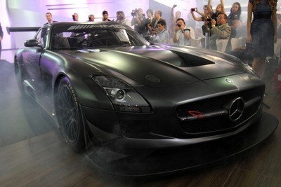 【サンパウロモーターショー12】メルセデスSLS AMGレーサーにも45周年記念車…価格は4600万円以上 画像