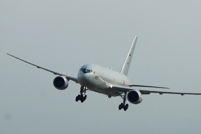 航空自衛隊、空中給油機 KC-767の国外運航訓練を中止に 画像