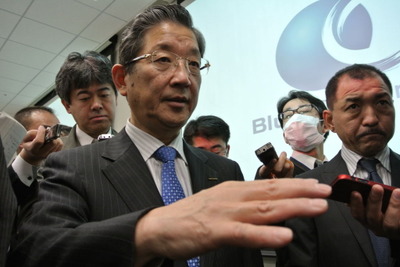 日産志賀COO「方針転換ではない」…2016年末までにHV15車種投入で 画像