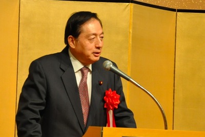 「産業支援政策と規制緩和を総動員して景気回復に全力を尽くす」...太田国交相 画像