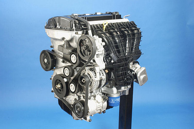 ダイムラークライスラー グループの新型直4エンジン 画像