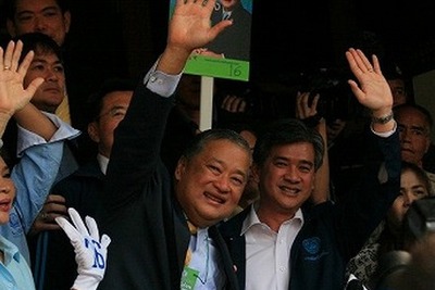 バンコク都知事選、タクシン派候補優勢で終盤戦へ 画像