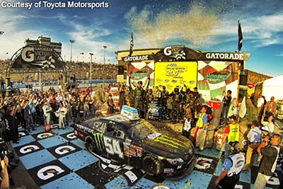 【NASCARネイションワイド 第2戦】トヨタ、カイル・ブッシュが今季初勝利 画像