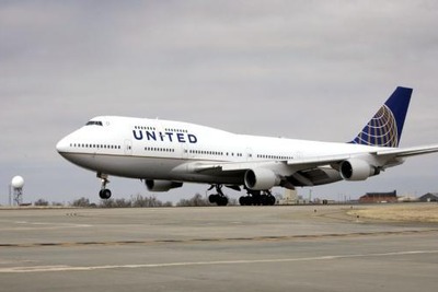 ユナイテッド航空、2月も定時到着率が80％超、社員に臨時ボーナス支給 画像